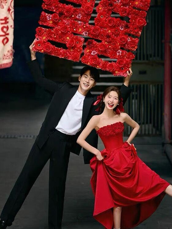 Photography Outfits - Nuevo 2025: Vestido de Novia Rojo